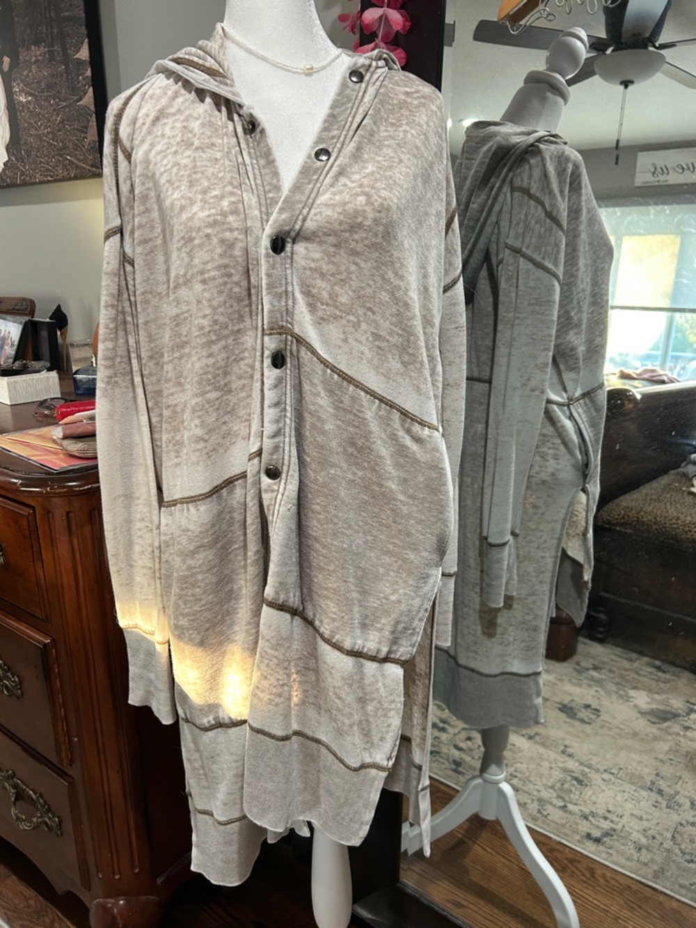 Great loose comfy layer !